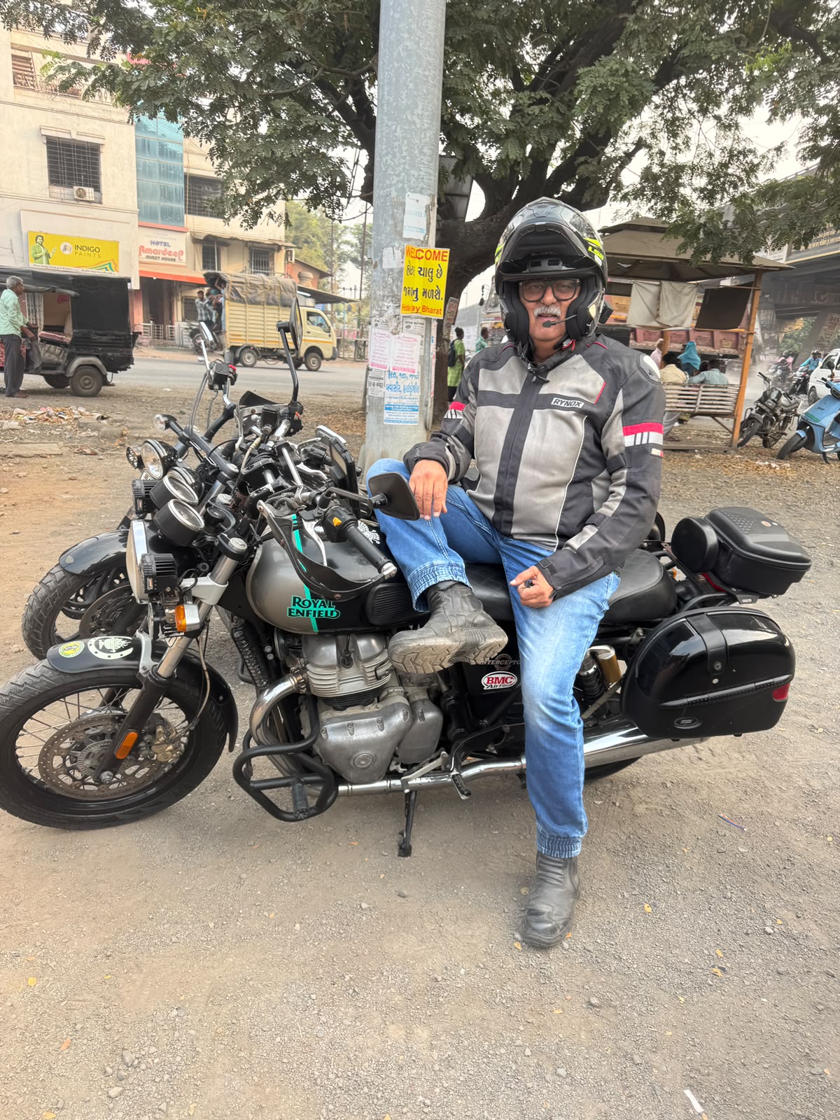 Behzad Bhola